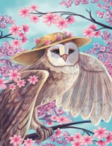 Сова в шляпе среди цветущей сакуры
